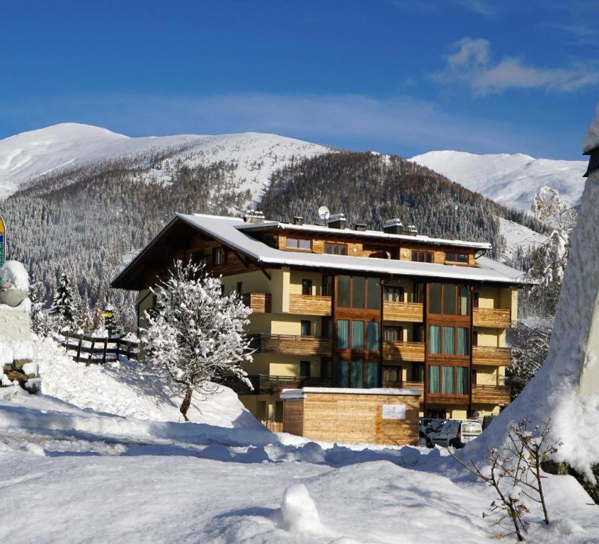 Panorama Rosie Design Chalet Bad Kleinkirchheim Buitenkant foto